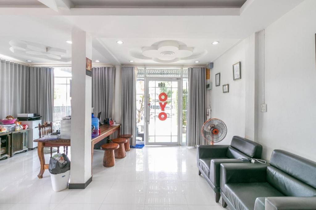 Hotel Oyo 75305 T Park Pak Chong Mu Si Zewnętrze zdjęcie